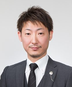 恩地　輝